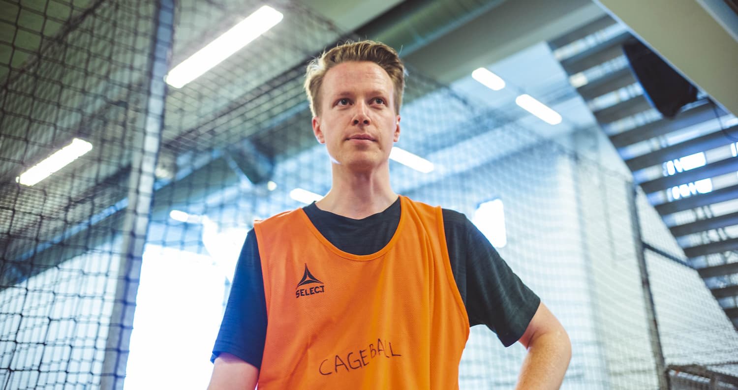 TIDLIGERE KOLLEGA: Kristoffer Nymo jobber ikke lenger i KLP, men har fortsatt å spille med sine tidligere kolleger.